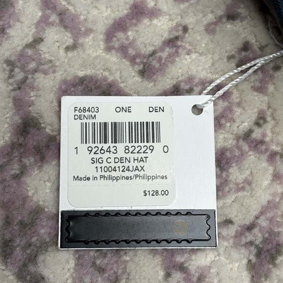 Coach Signature C Baseball Cap - Picture 5 of 8